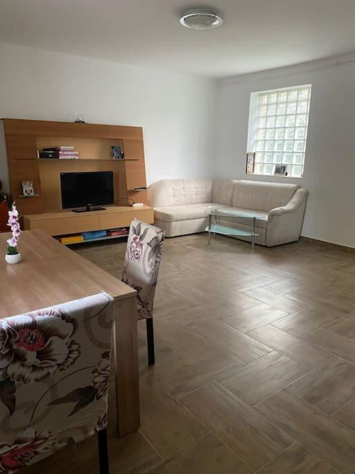 Apartamento House With Parking Possibility